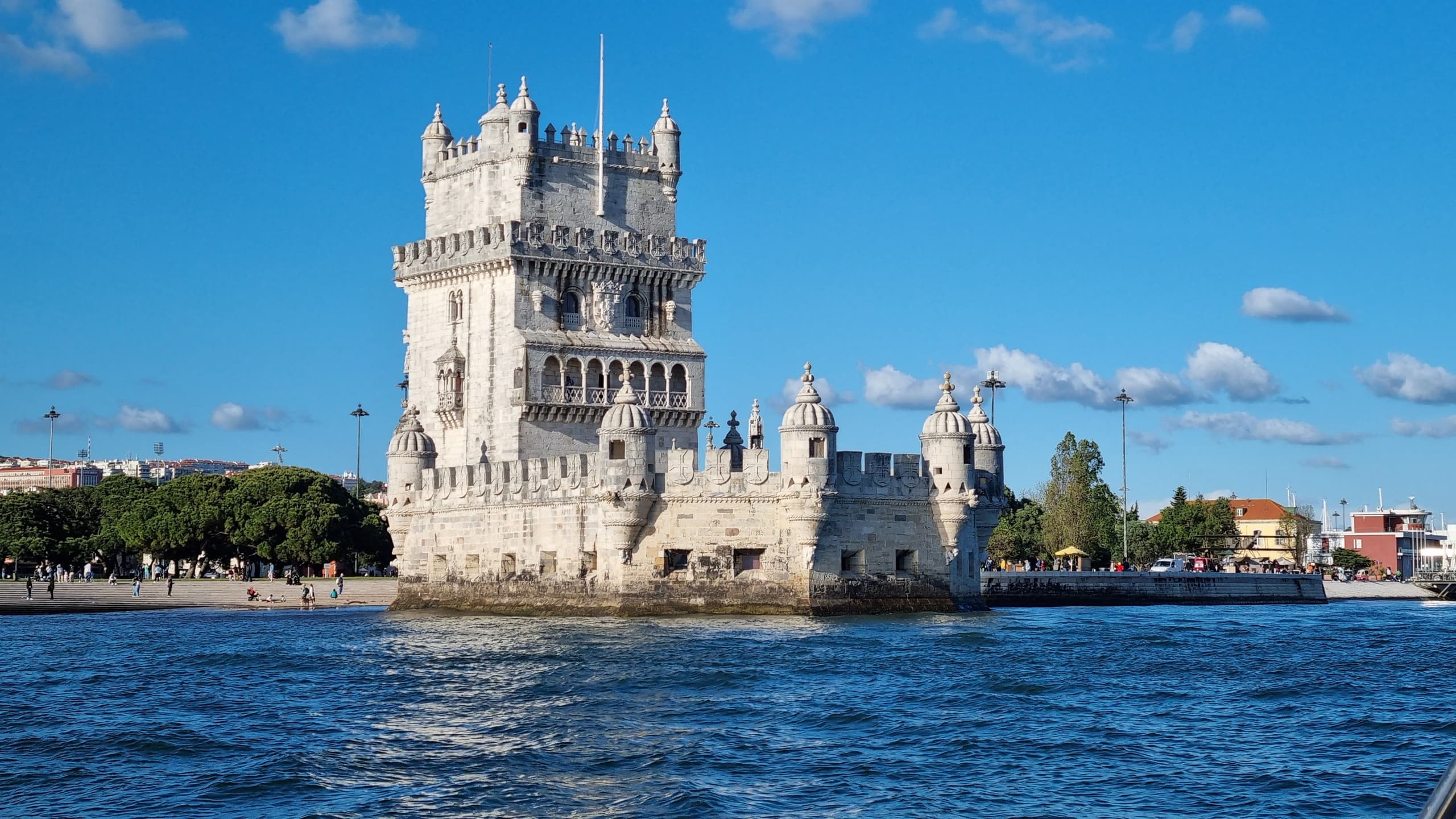 Morning Exclusive Cruise – Coffee, Pastel de Nata, Snacks, Drinks - Photo 4