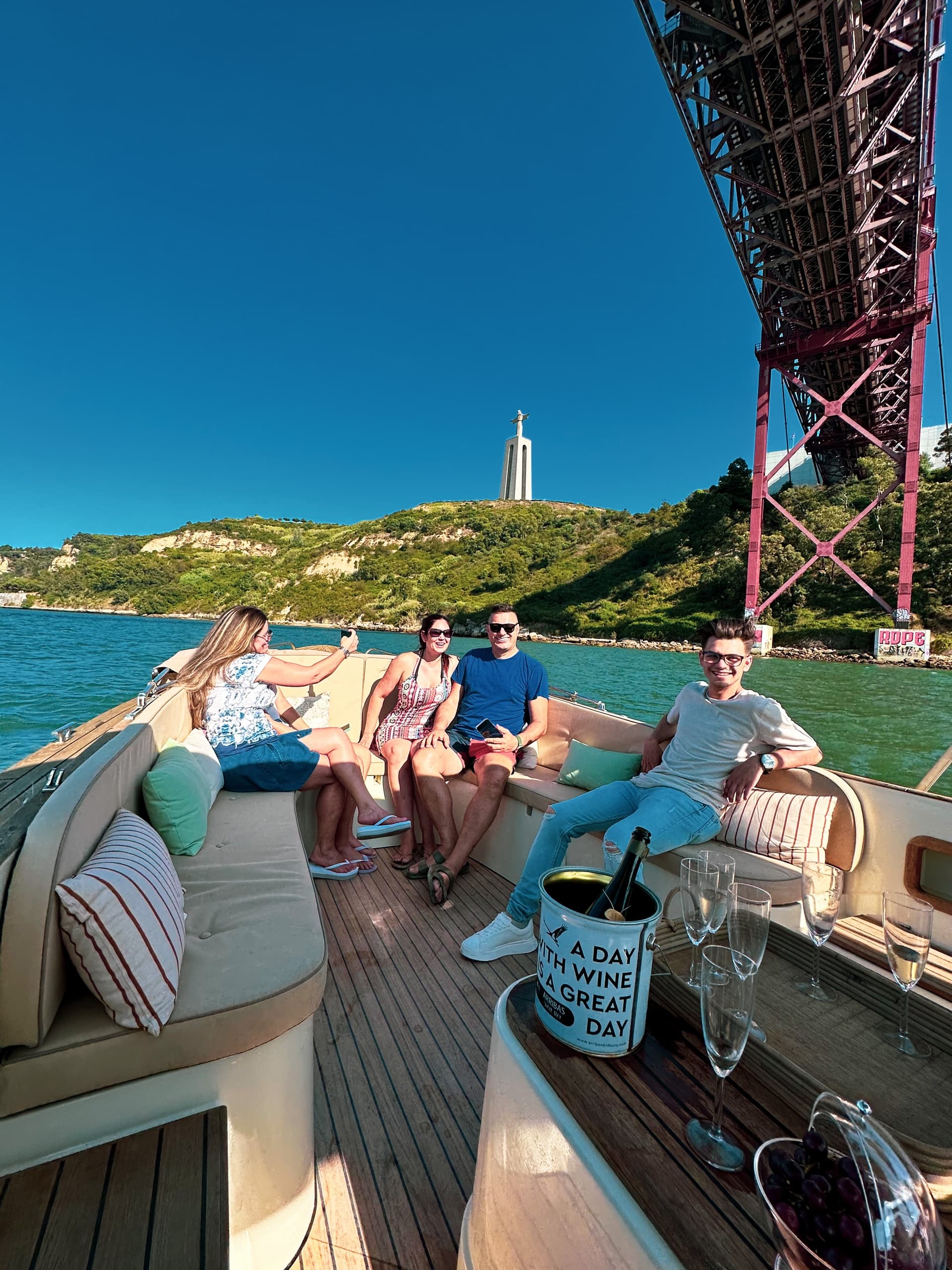 Lisbon Sunset Cruise – Pizza, Pastel de Nata & Open Bar - Image 10